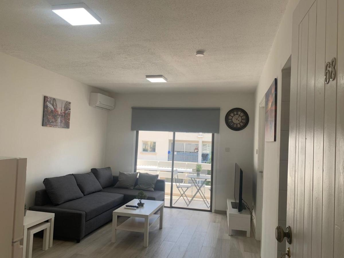 Prestige Worldwide Apartments Aya Napa Dış mekan fotoğraf